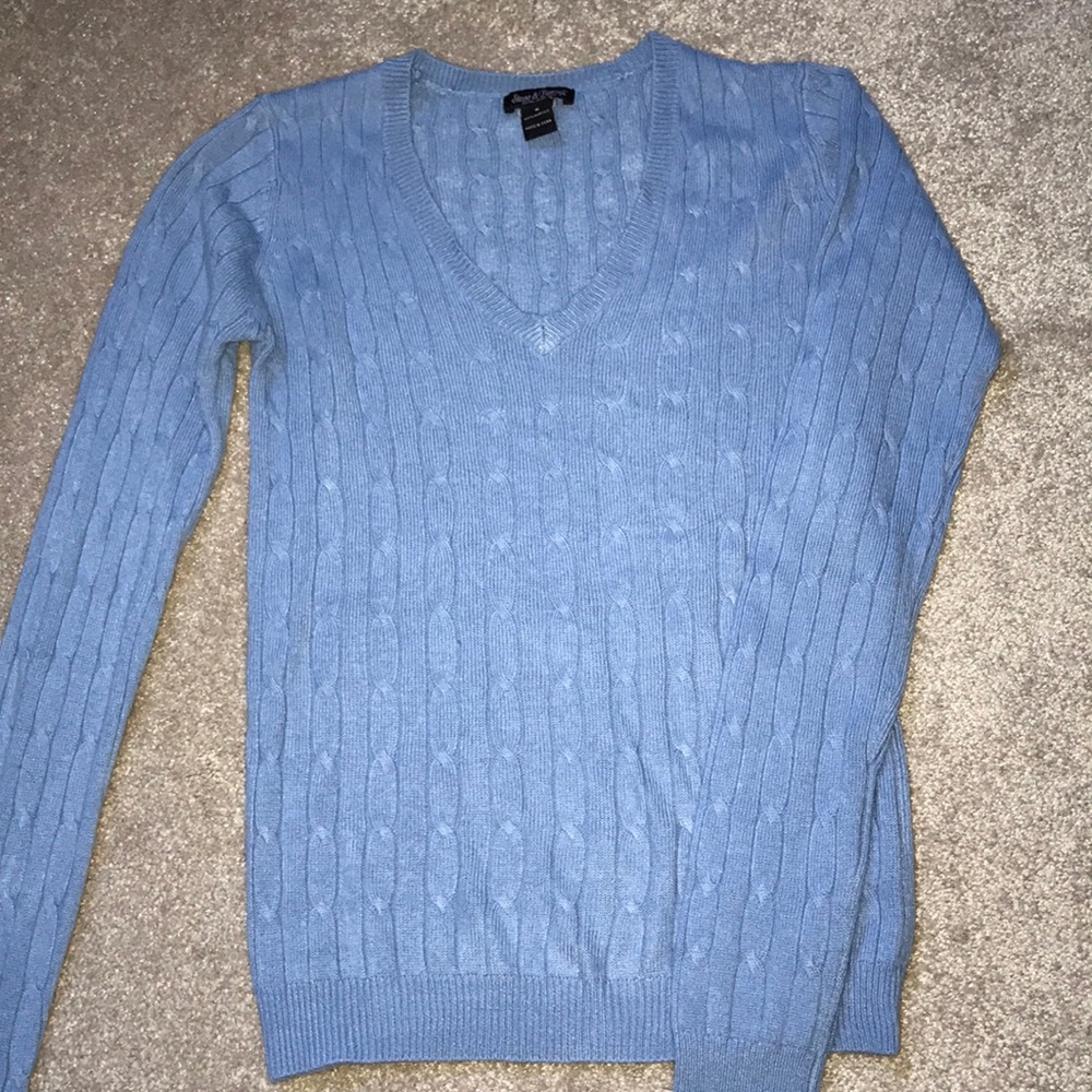 🔵🔵Cozy cable knit sweater 🔵🔵